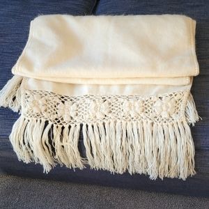 - Beautiful off white alpaca oversized scarf